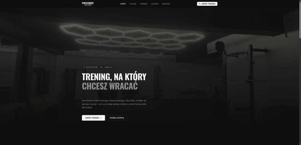 Progrez Studio Fitness website homepage with a dark training studio hero and appointment button.